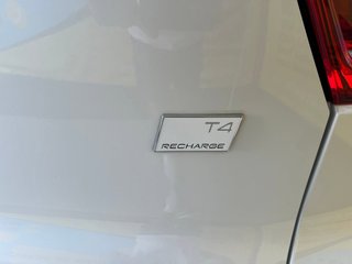 Volvo XC40 T4 RECHARGE R-DESIGN híbrido enchufable