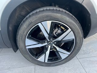 Volvo XC40 T4 RECHARGE R-DESIGN híbrido enchufable