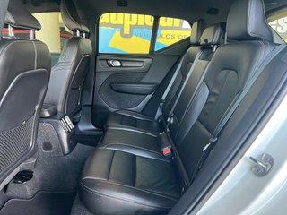 Volvo XC40 T4 RECHARGE R-DESIGN híbrido enchufable