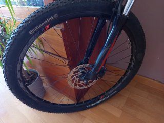 Bicicleta Eléctrica Focus Negra