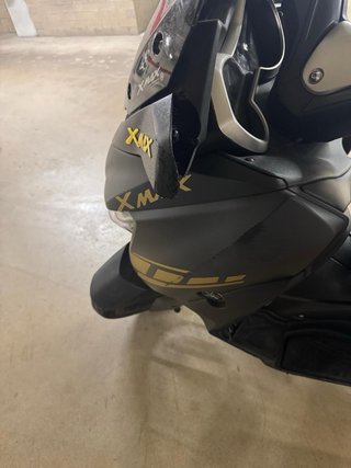Yamaha Xmax 125 Negra mate 27.400km
