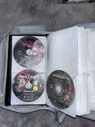 Playstation 3 + 3 Controller + 23 Giochi
