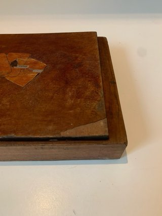 Contenitore in legno per carte da gioco vintage