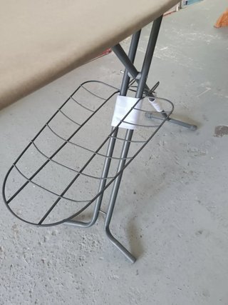 Tabla de planchar plegable Rayen