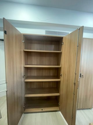 Conjunto Muebles Oficina Madera y Metal