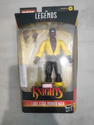 Figura Marvel Legends Luke Cage Power Man Knights