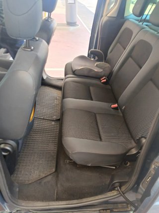 Peugeot Partner 2012