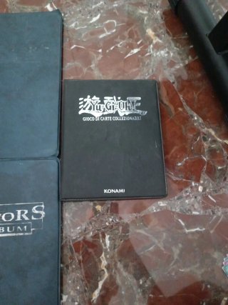 Lote de cartas Yu-Gi-Oh! 2,7Kg.