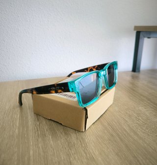 Gafas de sol cuadradas turquesa y carey