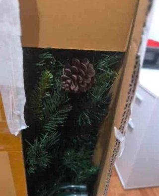 Árbol Navidad 210 cm con piñas