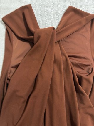 Vestido Mango marrón drapeado