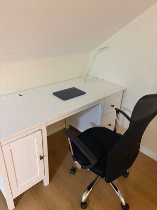 Escritorio Ikea Hemnes Blanco + silla oficina