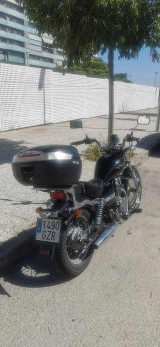 Honda Rebel CMX 250 Negra