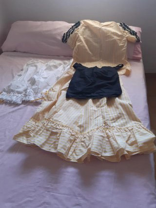 Traje de Malagueña Talla 44-46
