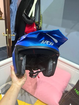 Casco UFO Sheratan Trial Azul Metalizado