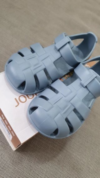 Sandálias Igor Barefoot Novas com etiqueta