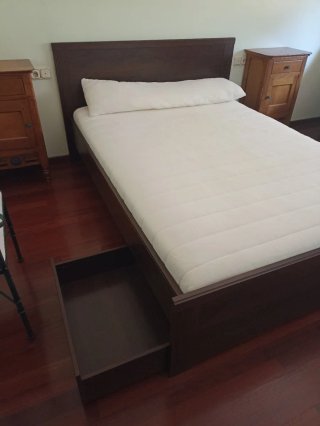Cama Matrimonio de madera IKEA MALM
