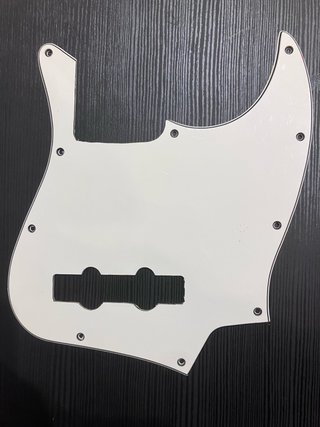 Golpeador Fender Jazz Bass Japan
