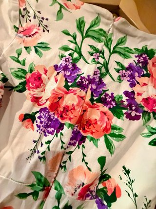 Vestido lápiz pin-up floral