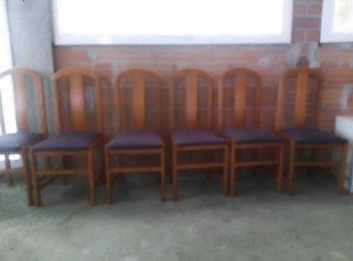 Mesa extensible y 6 sillas