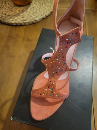 Zapatos de tacón  vestir marca algarra malvarrosa,