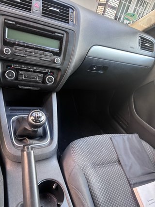 Volkswagen Jetta 2011