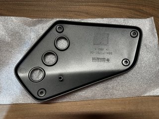 Tapas laterales Yamaha XSR