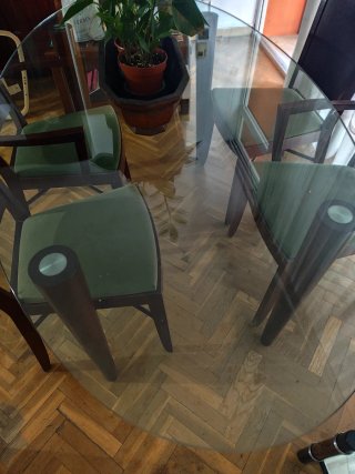 Mesa Comedor Cristal y 6 Sillas Madera