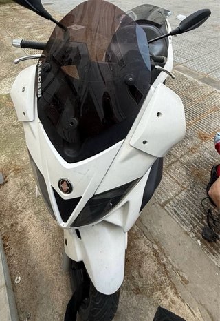 Gilera Nexus 250 Maxi Scooter Blanca