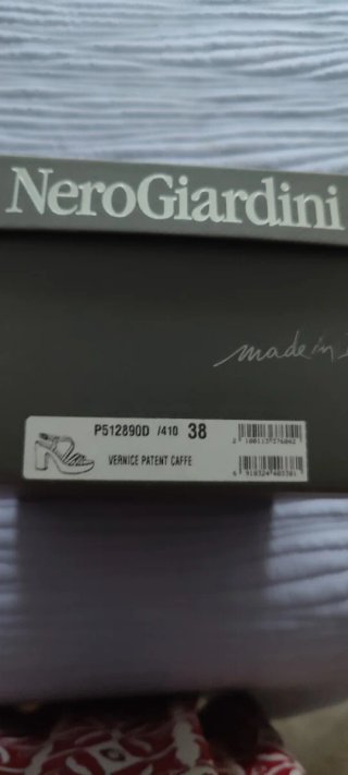 Sandalias de tacón beige y rosa