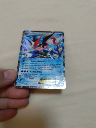 Carte Pokémon Collezione Machamp, Volcanion, Drago