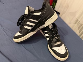 Adidas Forum Zapatillas Negras y Blancas