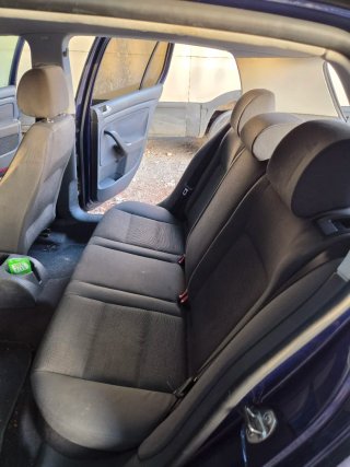 Volkswagen Golf 2004