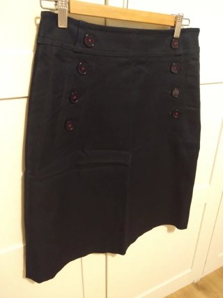 Falda Carolina Herrera Negra Botones
