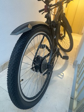 Bicicleta Eléctrica Negra