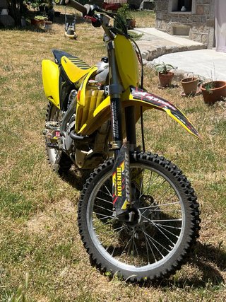 Suzuki RMZ 250 4T 2014 Motocross Enduro