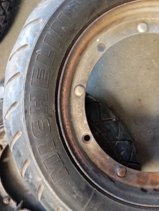 Neumático Vespa 3.50-10 59J