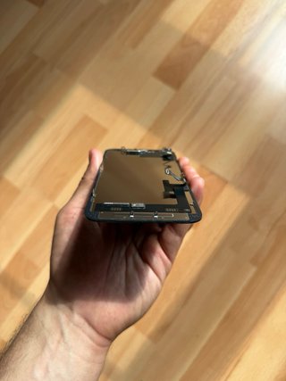 Schermo originale per iPhone 17e di Apple