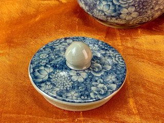 Azucarero de porcelana gris