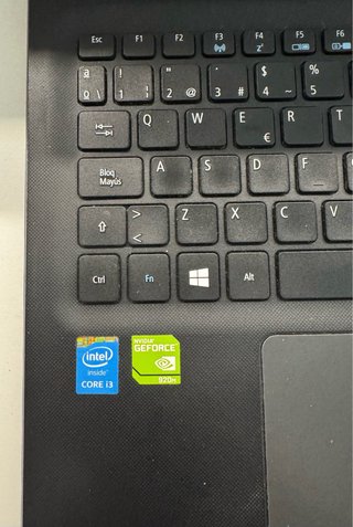 Portátil Acer 17”