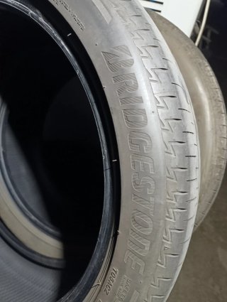 Bridgestone 215/45R18 89W Neumático