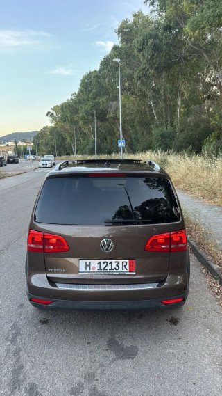 Volkswagen Touran 2011