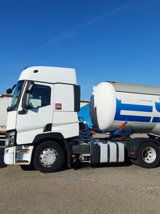Renault con ADR completo