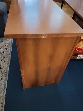 ESCRITORIO CON CAJONERA