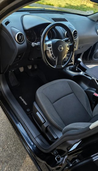 Nissan Qashqai 2012