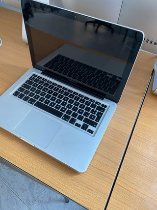 Portátil  MacBook Pro 13” A1278 para reparar