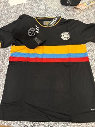 Camiseta Colombia