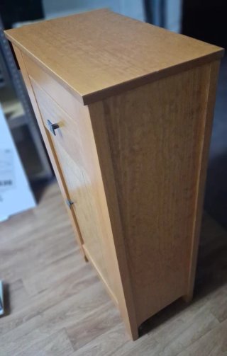 Mueble auxiliar de madera