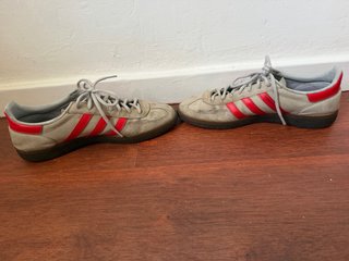 Zapatillas Adidas Spezial Beige/Rojo