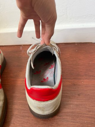 Zapatillas Adidas Spezial Beige/Rojo
